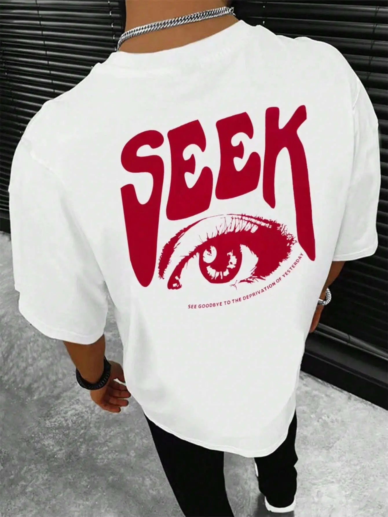 Camiseta Seek